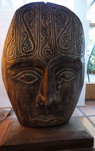Schöne Holzmasken Timor